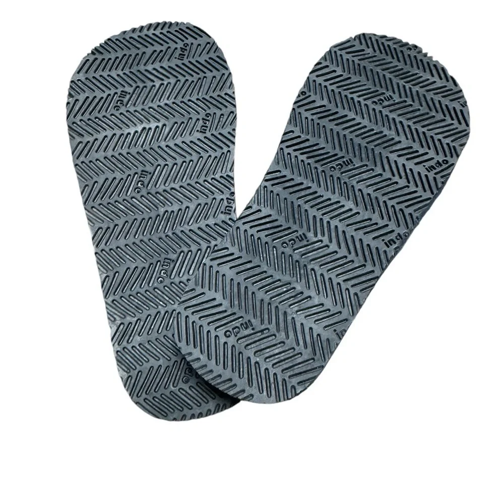 NWT Indosole kids Sandals Blue Recycled Tires Grom’s 13C